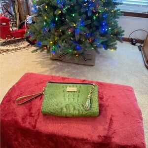 Brahmin Daisy Clutch Green
